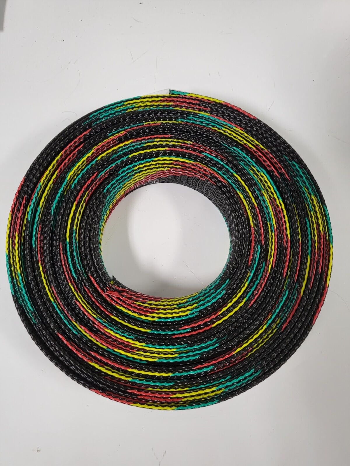 25 FT 3/4" BLACK WITH RED YELLOW GREEN STRIPE PET EXPANDO SLEEVING BRAID